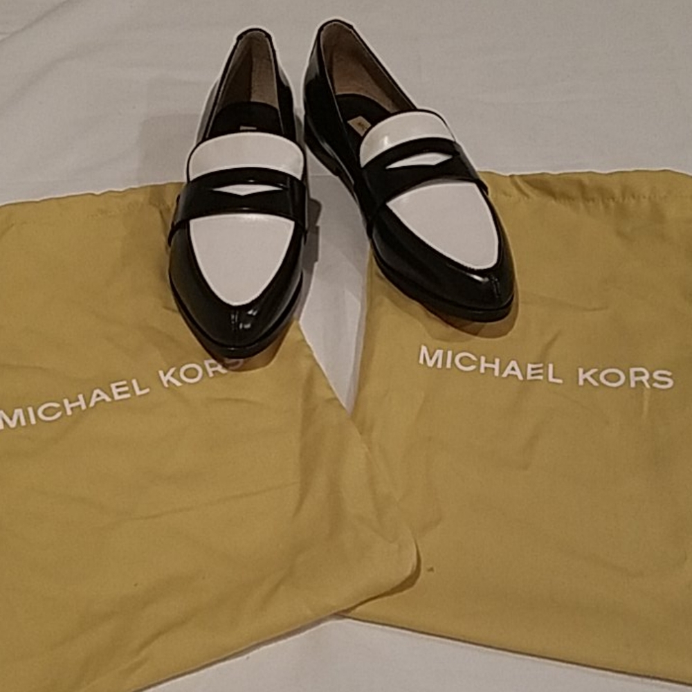 New Michael Kors timeless penny loafers 37